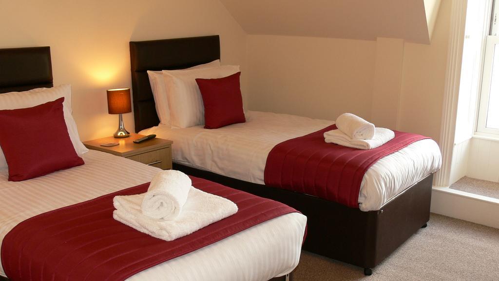 איימאות' The Home Arms Guesthouse מראה חיצוני תמונה